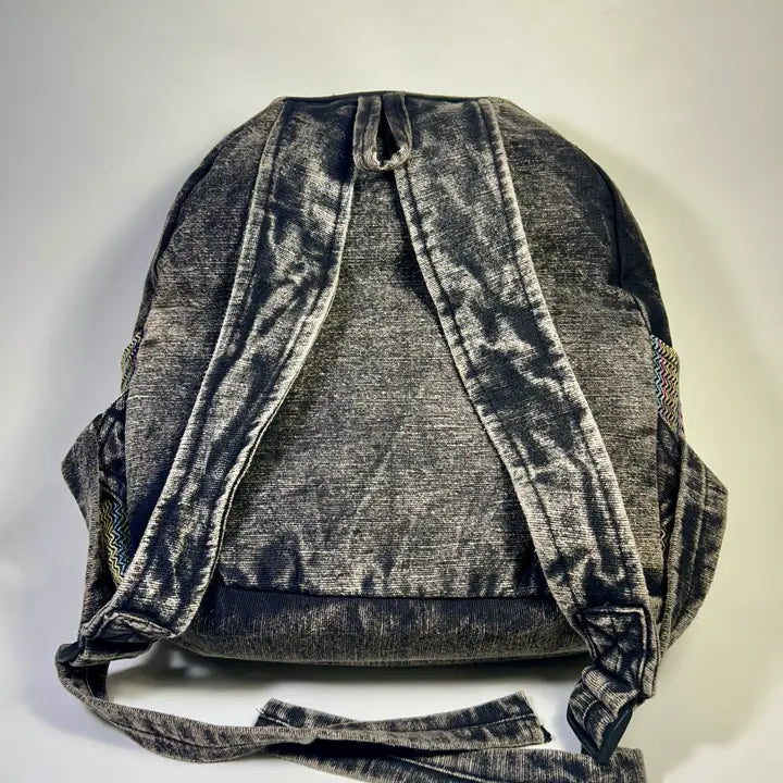 Henna Sun Back Pack • X7-11