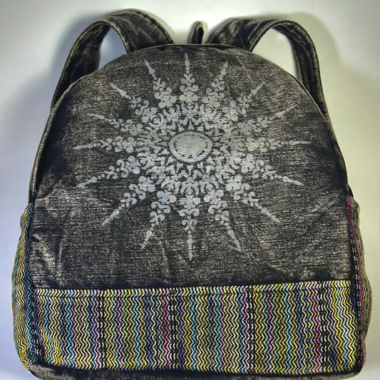 Henna Sun Back Pack • X7-11
