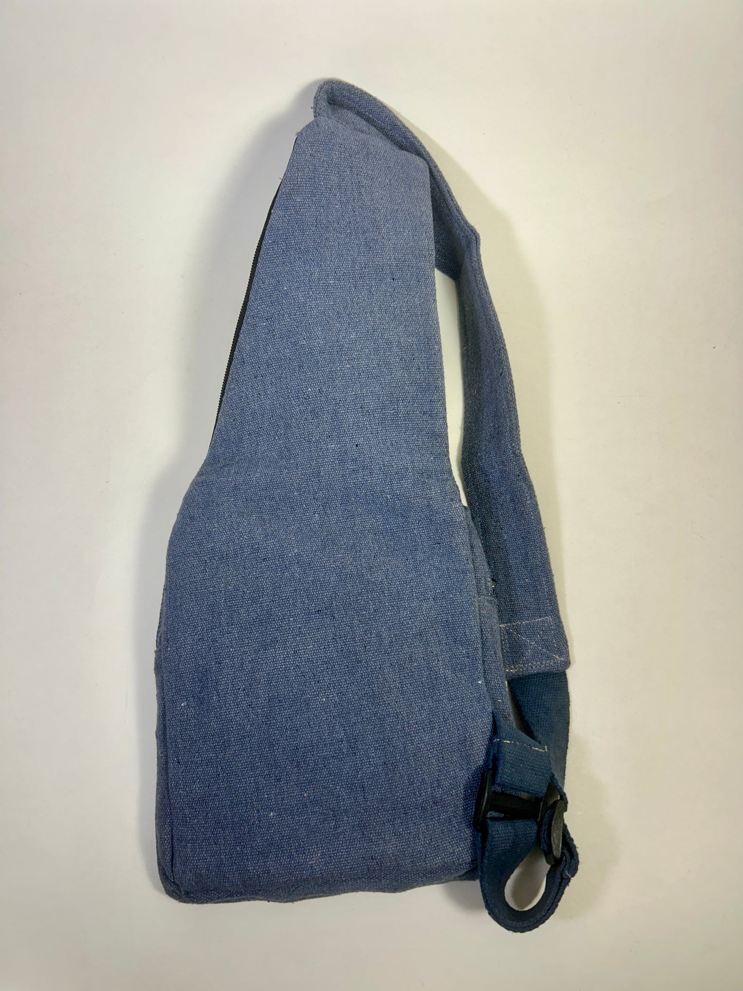 Midnight Sling • XO-16